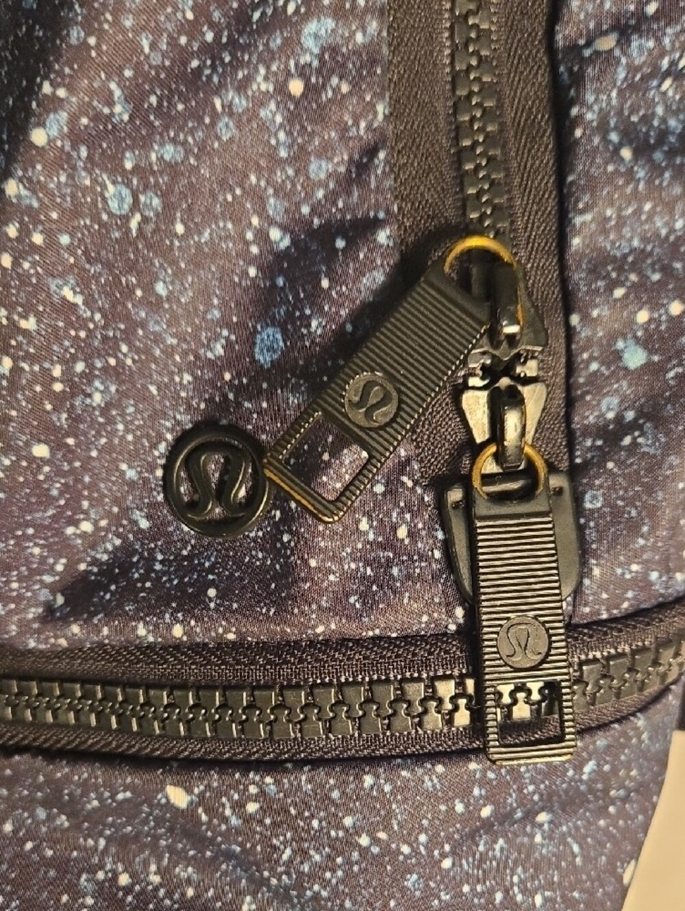 Lululemon City Adventurer Backpack 17L - Picture 8 of 8